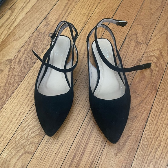 Adorable black pointed shoes - Picture 3 of 3